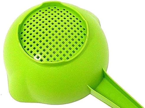 Small 1 Quart Colander with Handle in Apple
