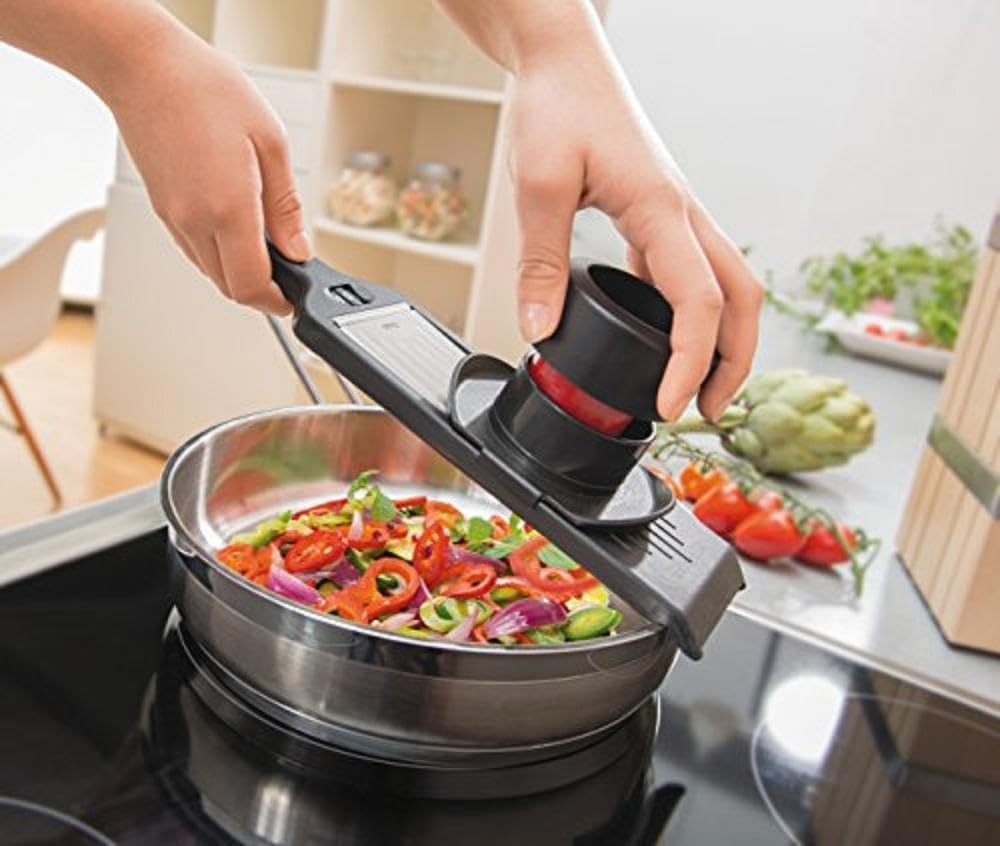 GEFU Violi V-Slicer, Vegetable Slicer, V Shape Blade, Stainless Steel, Plastic, Black, 32.3 cm