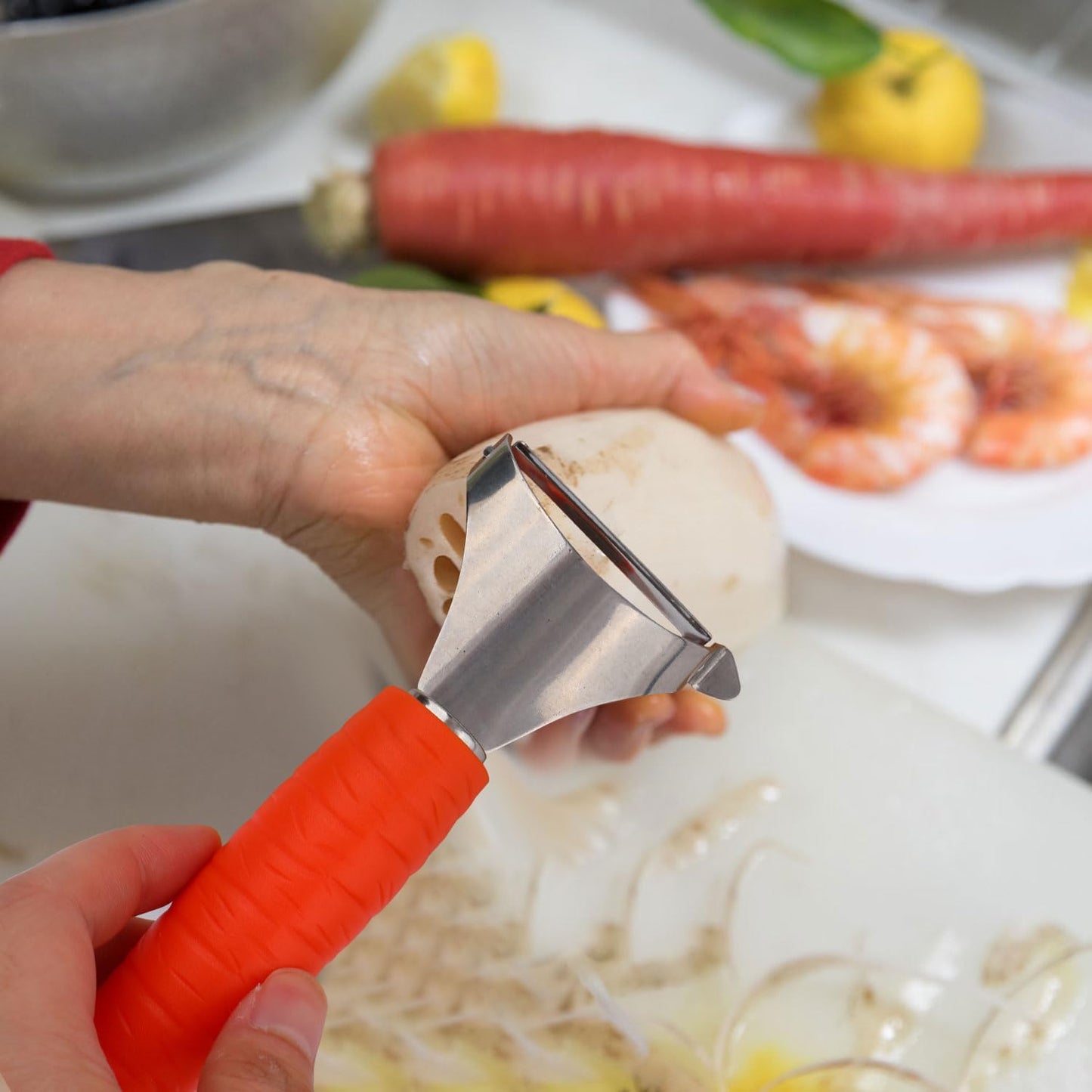 Stainless Steel Corn Thresher Tool & Fruit Peeler, Durable Corn on the Cob Stripper Stripping Husker Separator Scraper Grip Vegetable Peeling Remover Slicer Cutter Knife for Kitchen Gadget Set