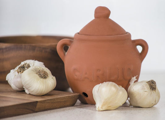 Fox Run Garlic Keeper and Storage, White Ceramic, 5.25" x 4.25" x 5.5"
