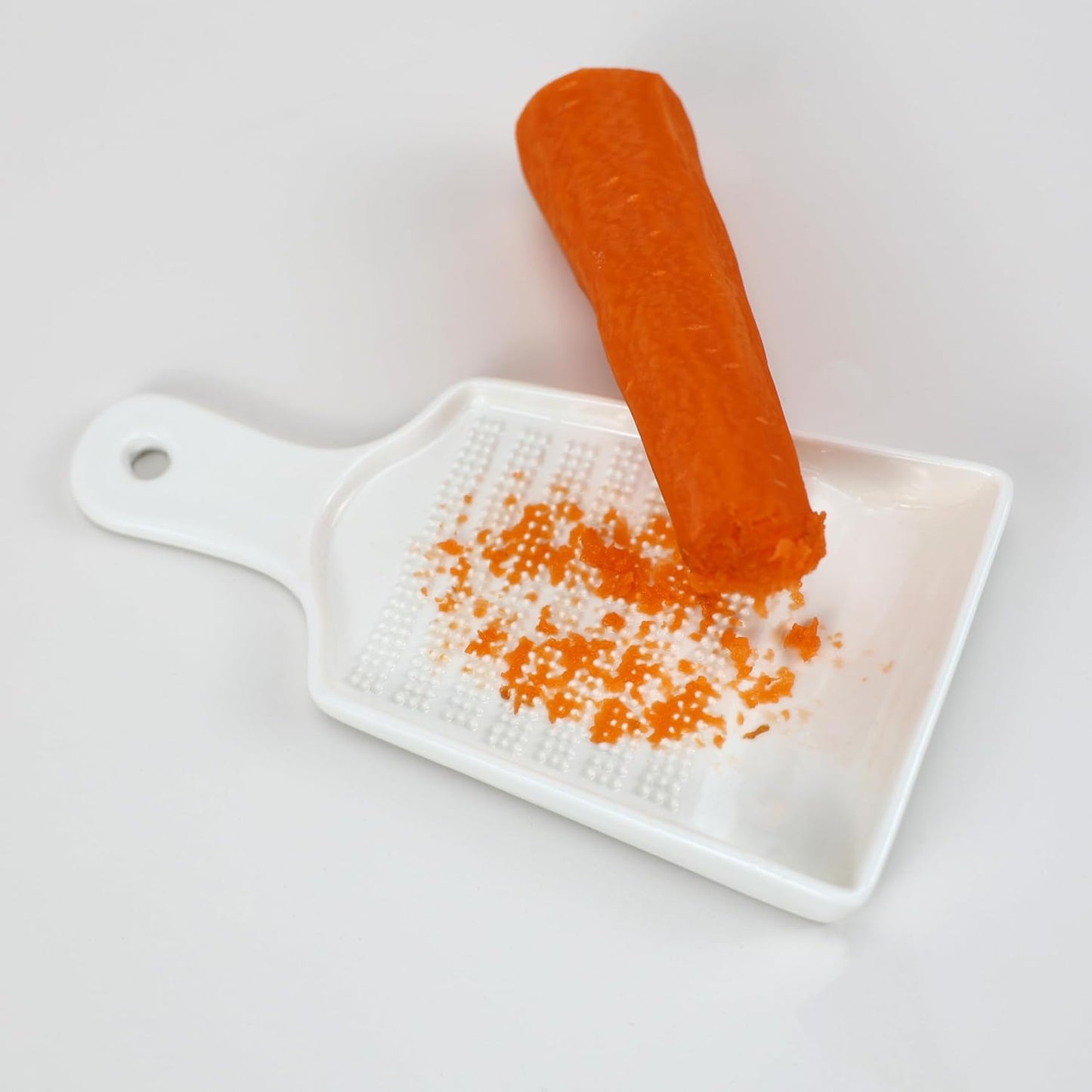 EIKS Ceramics Grater Plate for Ginger Garlic Wasabi Daikon Fruits Root Vegetable Cooking Preparation (Spade-shaped)