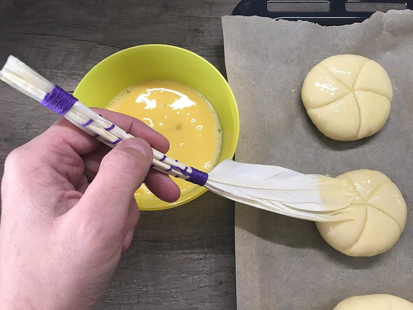 Feather pastry basting brush