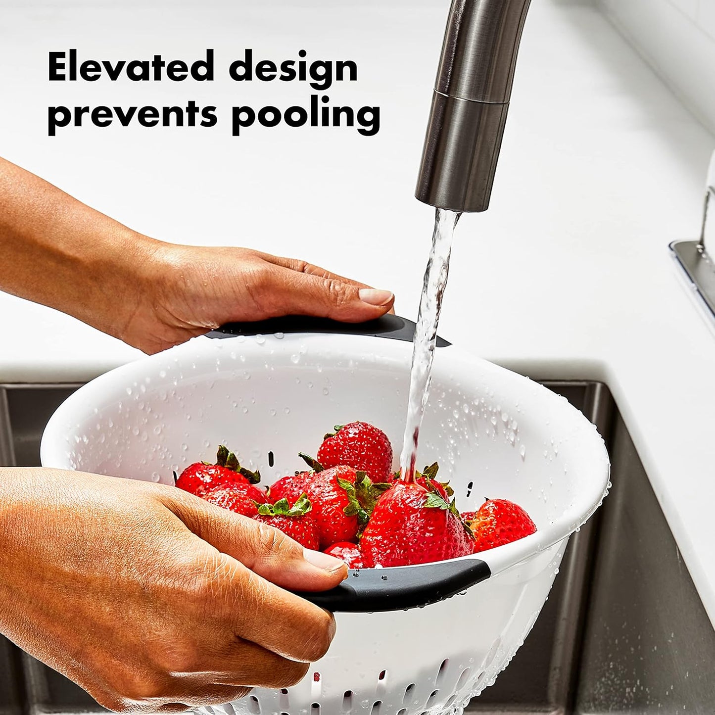 OXO Good Grips 3 QT Plastic Colander
