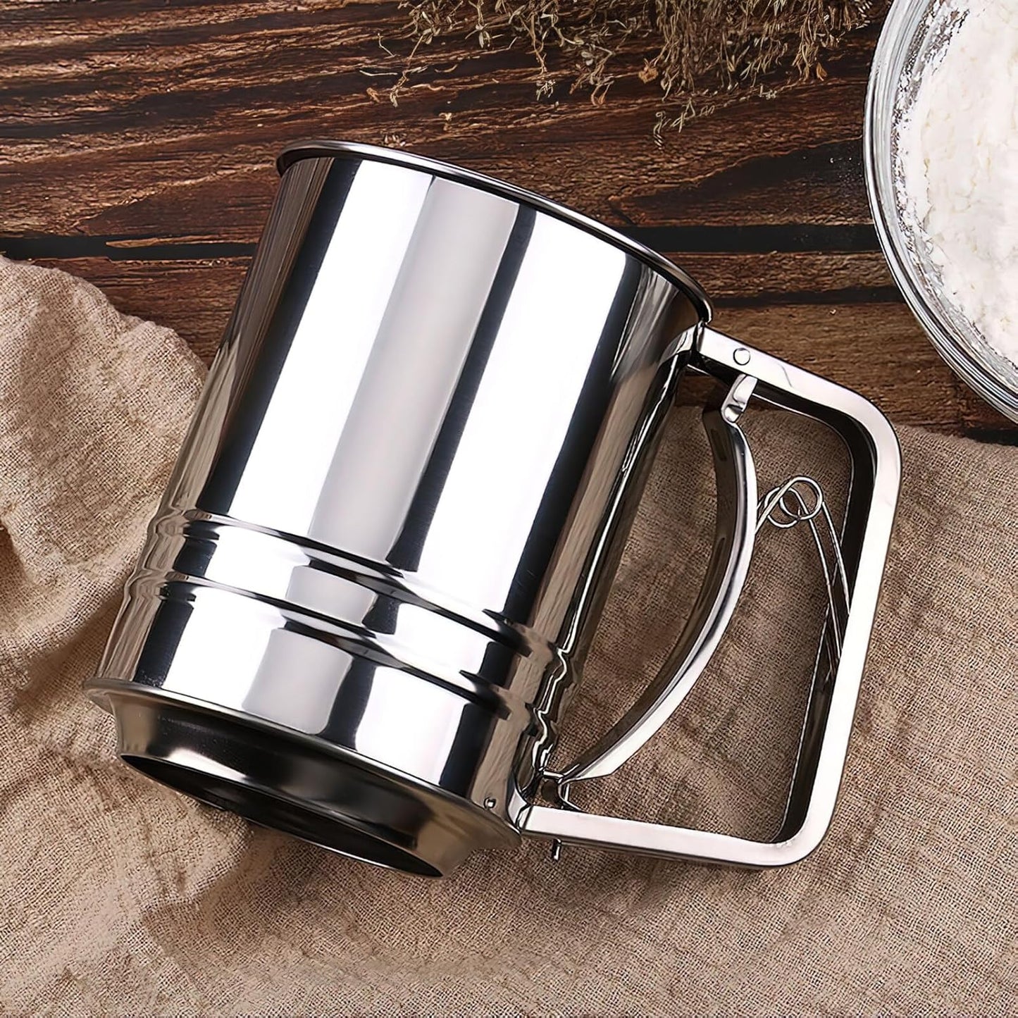 Flour Sifter for Baking, 304 Stainless Steel 5 Cup Flour Sieve Fine Mesh Screen Powder Sifters with Loop Agitator for Quick Sifting, Hand Crank Sifter for Cooking Baking Kitchen Sugar Utensil DIY