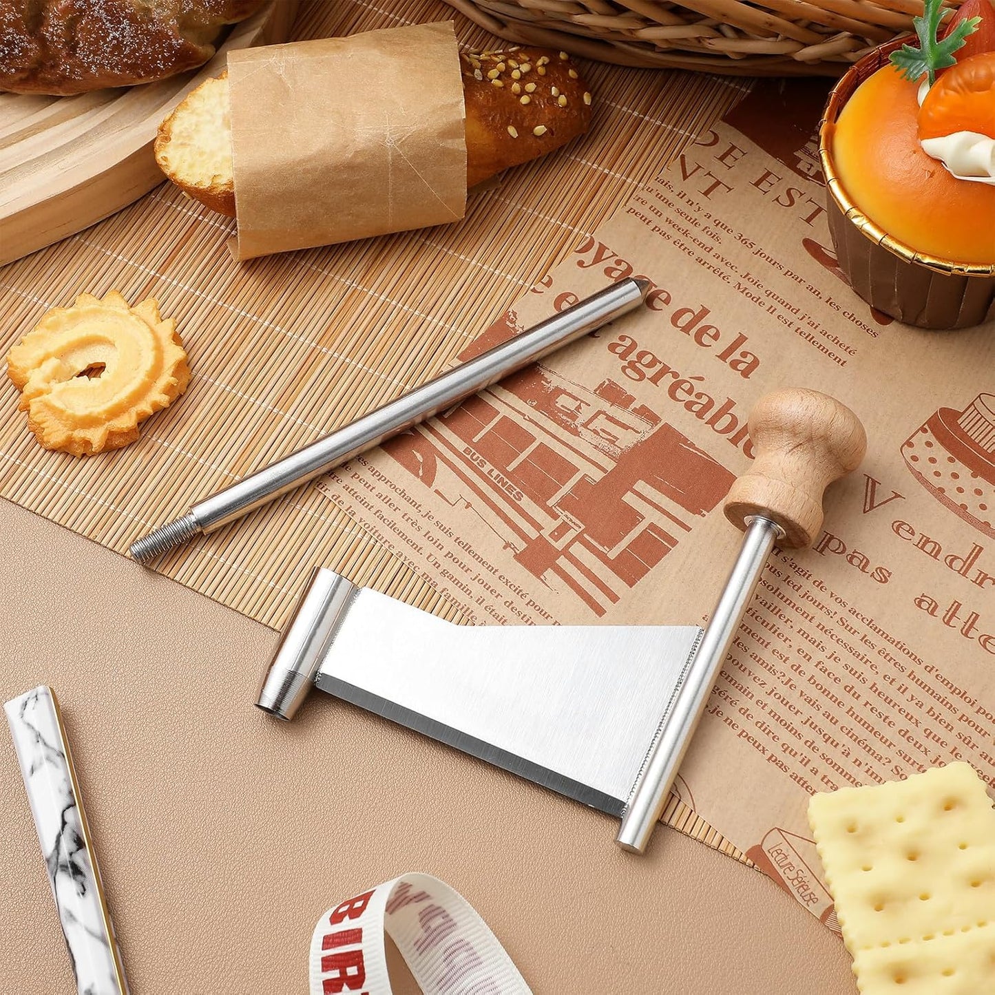 Toyvian Manual Cheese Grater Cutter 5.70X3.54X0.98In Stainless Steel Handheld Cheese Shaver Slicer for Cucumbers Carrots Melon Potato Kitchen Tool