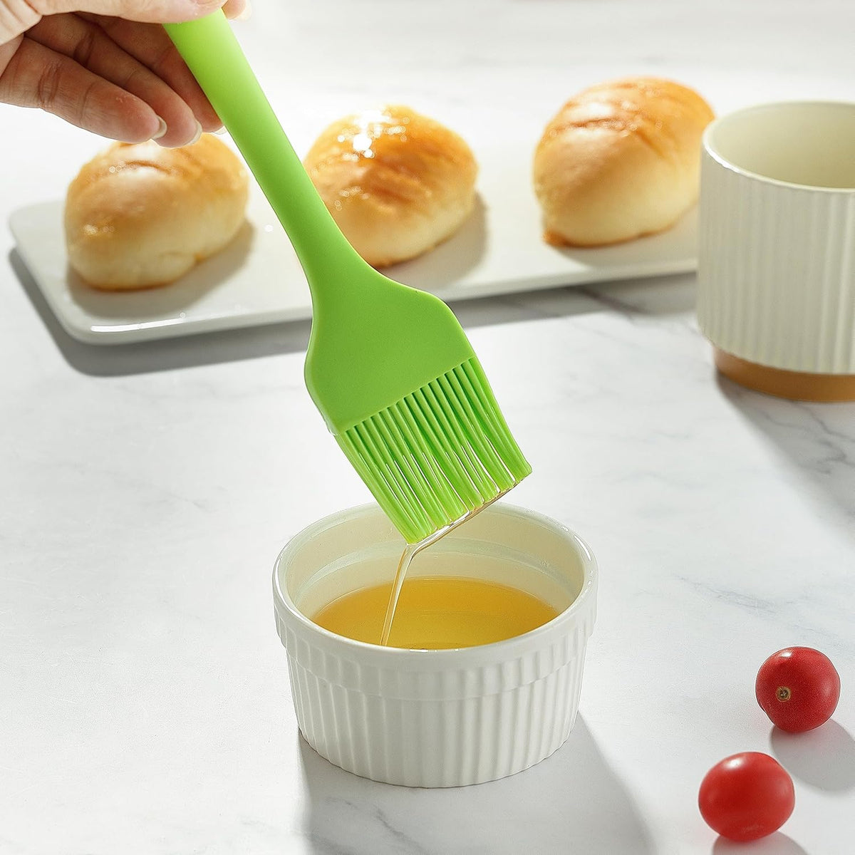 4PCS Silicone Basting Pastry Brush, Heat Resistant Food Brush Spread Oil Butter Sauce for BBQ Grill Baking Kitchen Cooking, BPA Free, Dishwasher Safe (Multicolor, 4 Pcs)