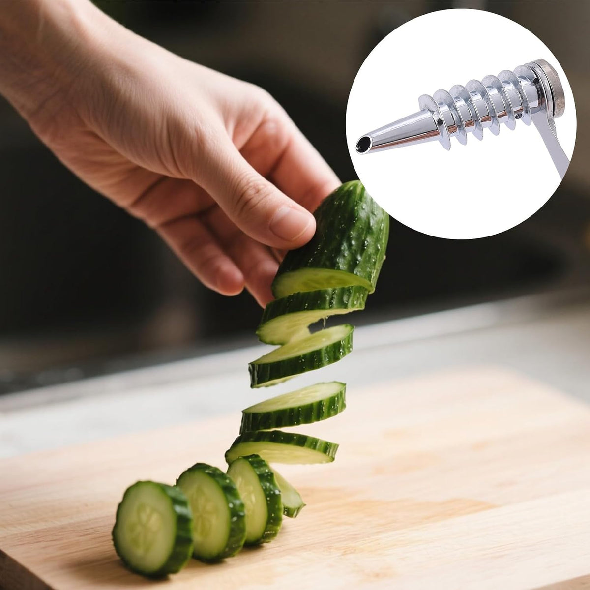 2pcs Spiral Cutter Slicer, Stainless Steel & Plastic Spiral Knife for Vegetables Portable Manual Cutter Tool for Cucumber Potato Carrot Fruit Kitchen Gadgets