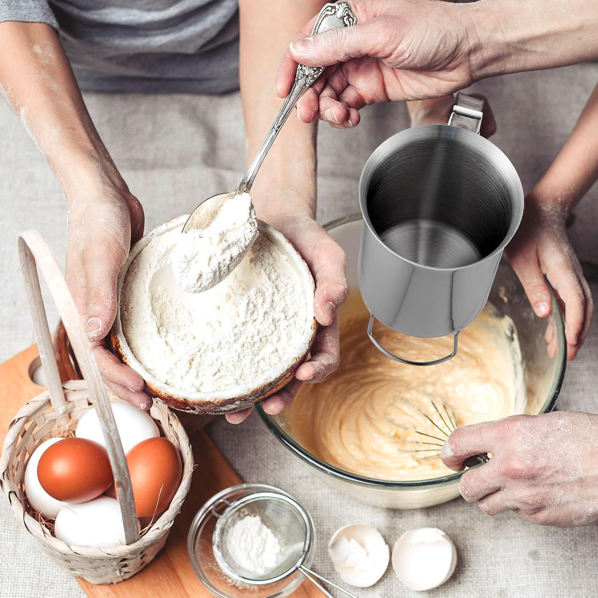 2 Pcs 800 ml Stainless Steel Pancake Batter Dispenser 27 oz Handheld Pancake Mix Dispenser with Handle Batter Funnel for Candle Making Cupcake Muffin Waffle Baking Cake Cooking Crepe Kitchen