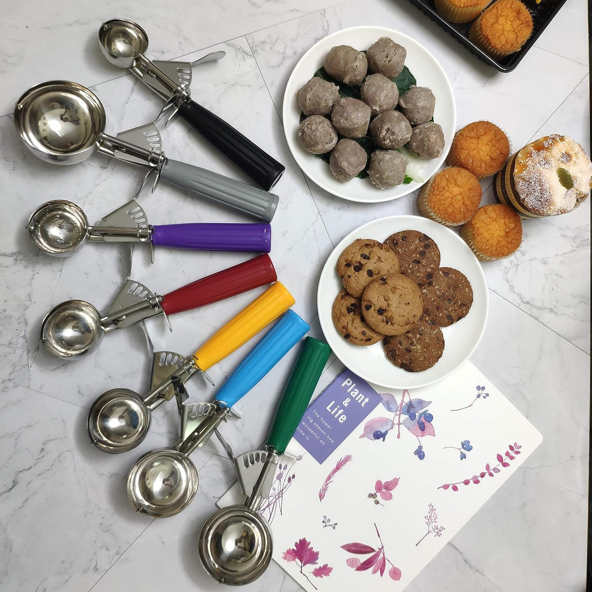 4 oz Ice Cream Scoop With Trigger, #8 Scoop, 1/2 Cup Portion Scoop