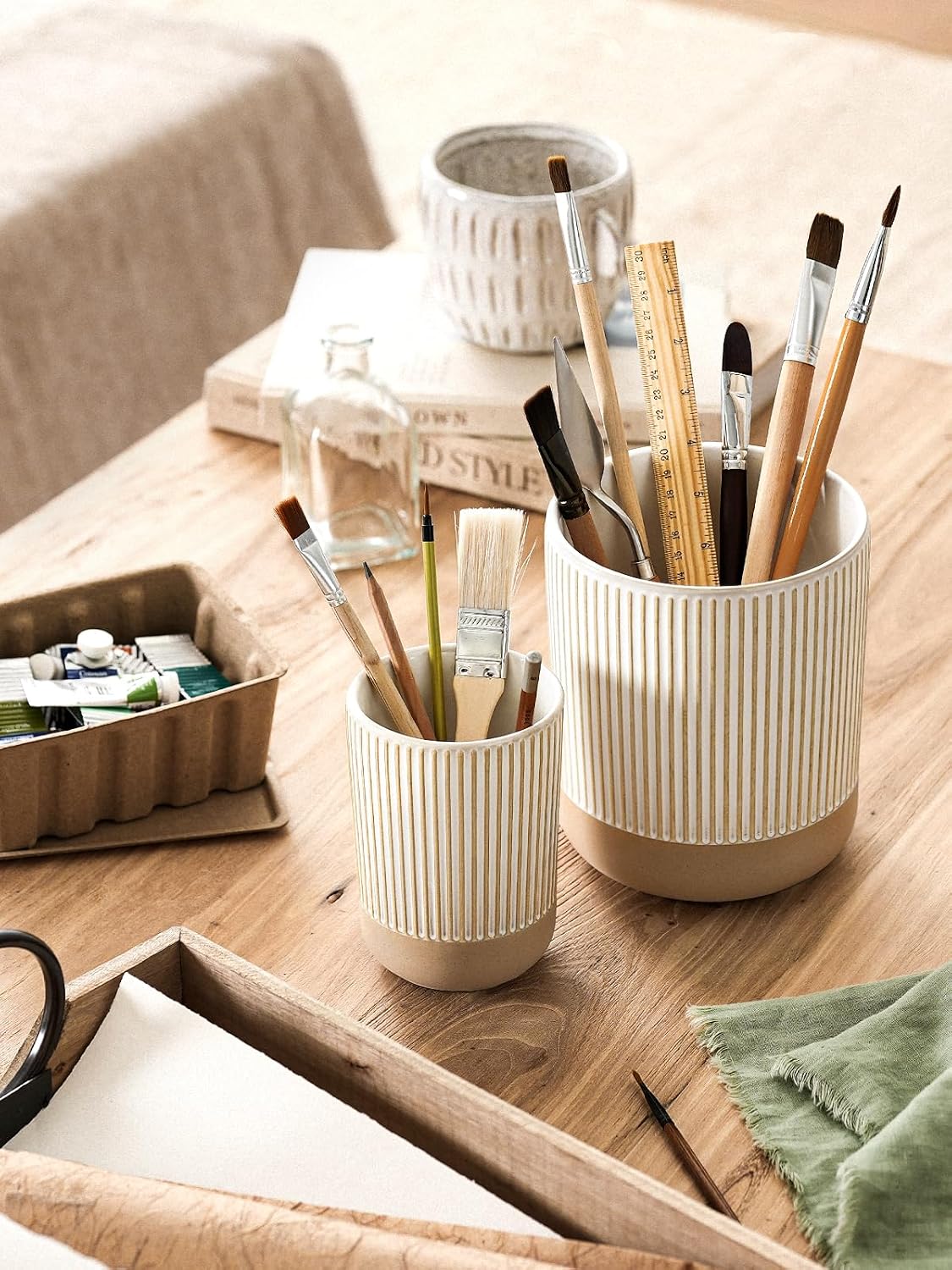 Utensil Holder for Kitchen Counter - 7.1" Large Ceramic Utensil Crock, Cooking Utensil Organizer for Spatula, Spoon, Whisk - Farmhouse Kitchen Countertop Storage, Embossed, Clover