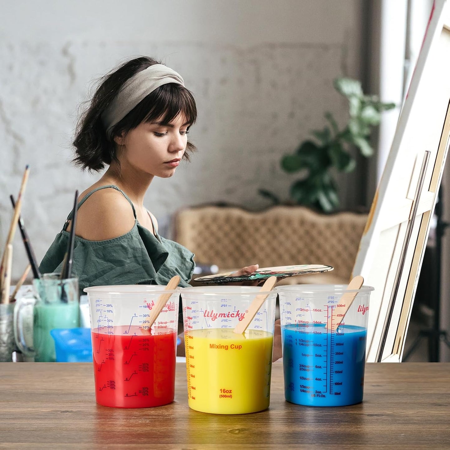 16 oz Plastic Mixing Cups, 50 Pack 16 oz (500ml) Disposable Measuring Cups with 50 Wooden Mixing Sticks, Can Be Used for Epoxy Resin, Liquid Measuring, Paint, Cooking and Baking