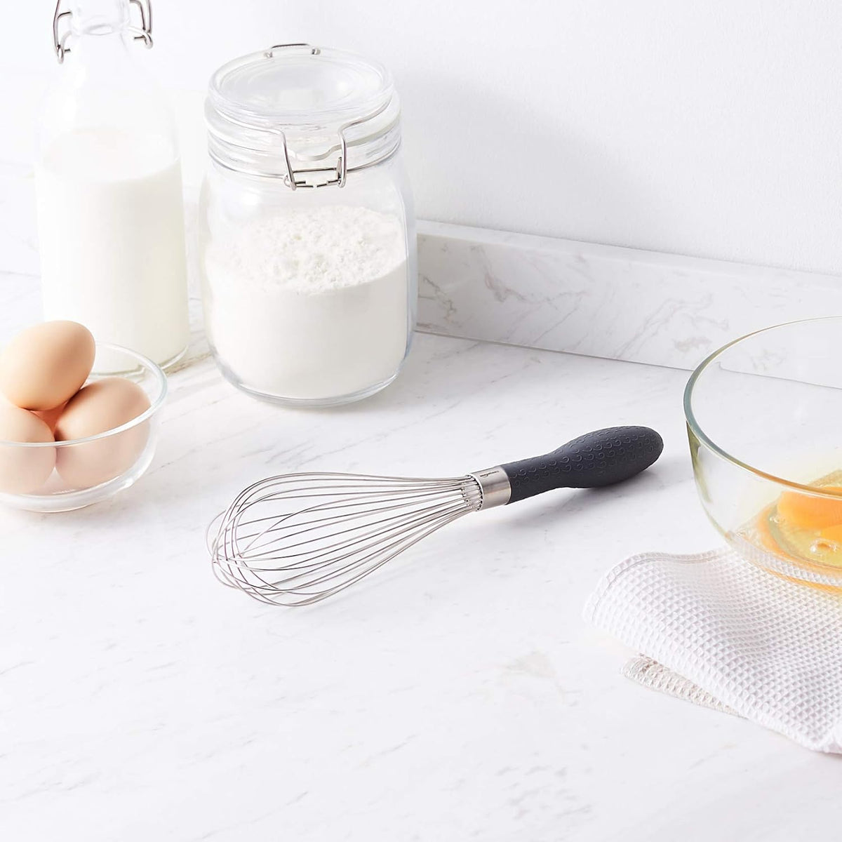 Stainless Steel Wire Whisk Set for Cooking, Different Sizes, Easy to Hold Ergonomic Handle, 3 Piece, Black/Silver