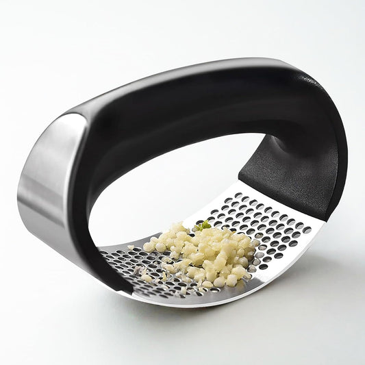 Innovative Rocking Garlic Press Set–Premium Stainless Steel Garlic Crusher with Ergonomic Handle,Includes Garlic Peeler&Cleaning Brush,Easy to Clean,Effortless Mincing Tool for Kitchen