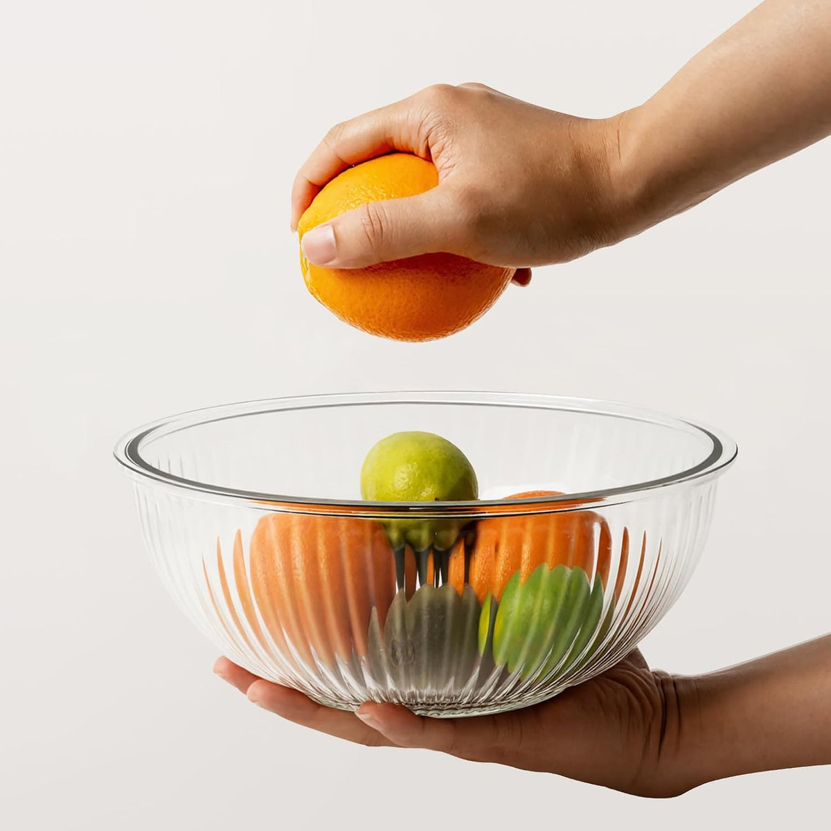 Glass Mixing Bowls with Lids Sets, 5 PCS Serving Bowls for Party or Kitchen