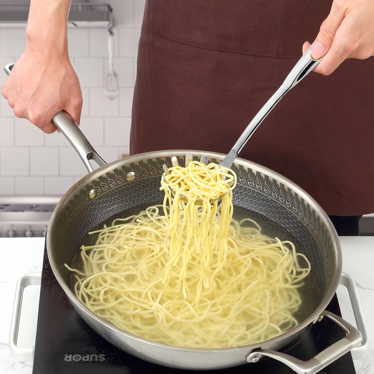 Spaghetti Spoon and Spaghetti Tong 2-Piece Set, 13-Inch Non-Stick Spaghetti Fork and 11.4-Inch Kitchen Tong, Easy Storage and Cleanup, Ergonomic Design, Stainless Steel