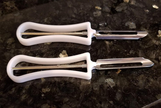 2 Piece Swivel Vegetable Peeler Set - Ideal for Apples, Carrots, Potatoes (1 Set)