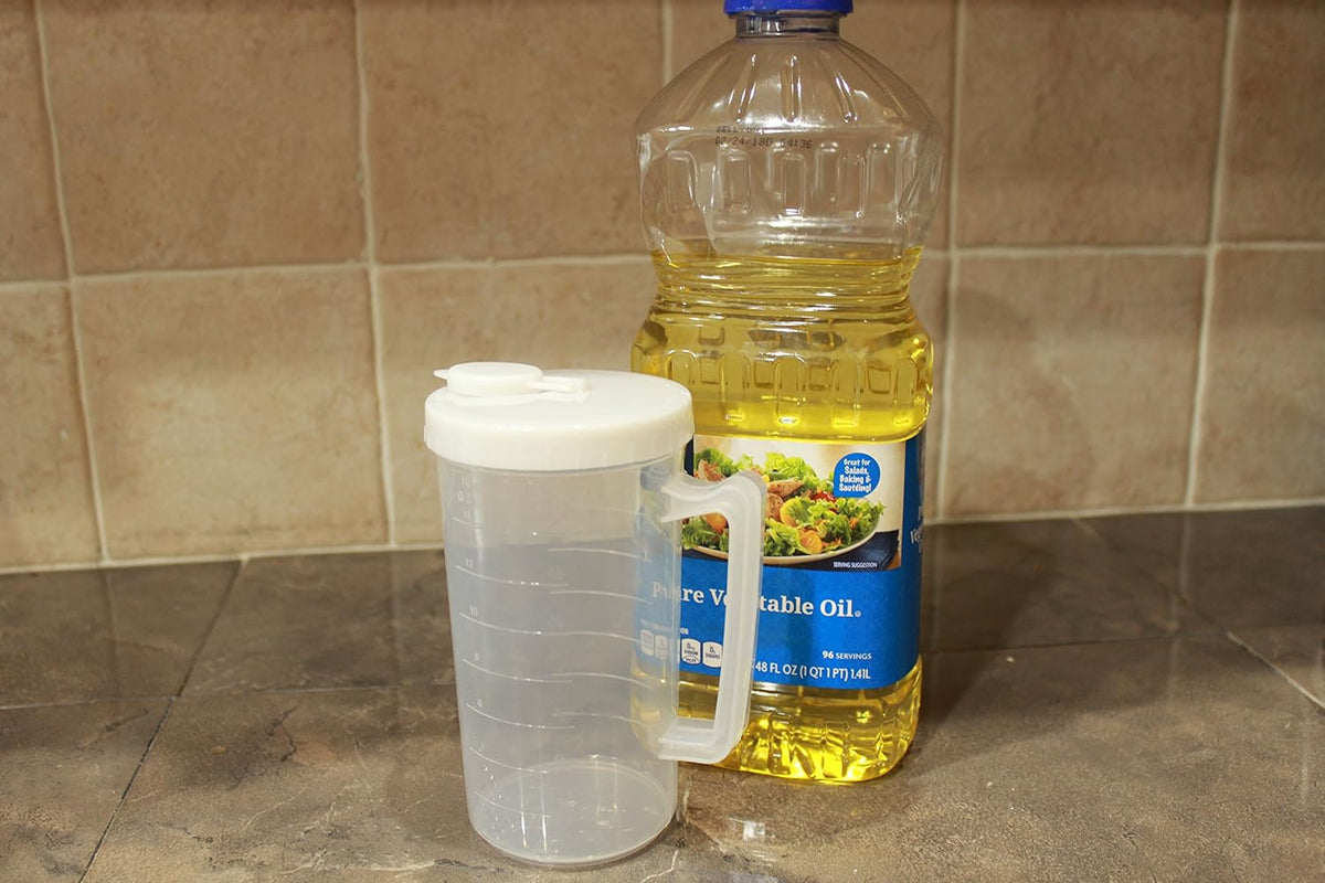 Mix and Serve, Plastic Measuring Cup and Container, (Set of 2)