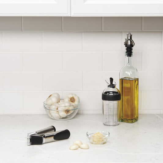 Good Grips Little Salad Dressing Shaker - Black, Small