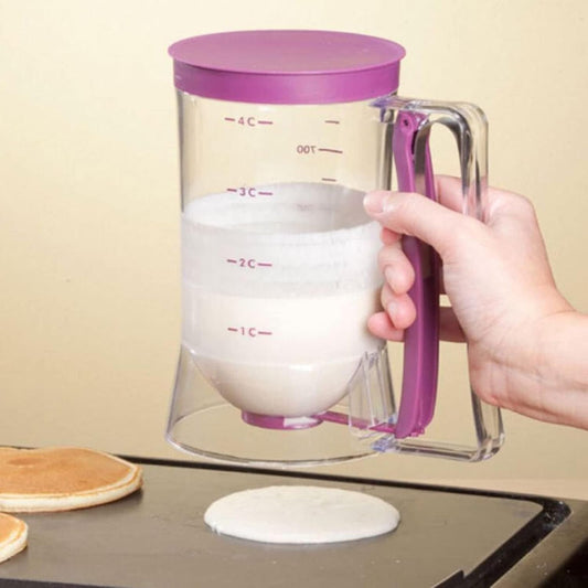 Pancake Batter Dispenser, 4 Cup Batter Dispenser with Squeeze Handle Measuring Marks for Pancakes Waffles Muffins Crepes Cupcakes 17 * 11 * 18.5cm