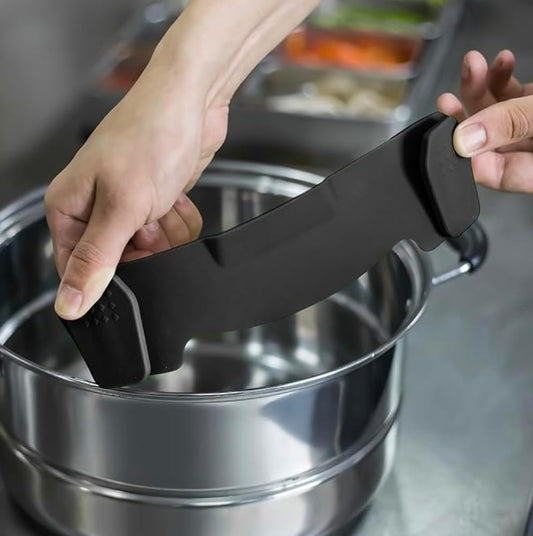 Clip On Silicone Strainer for Pots and Pans, Pasta Strainer, Food Strainer for Meat, Vegetables, Fruit, Gray