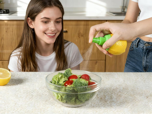 2-Pack Lemon Juice Sprayer, Manual Orange Juice Citrus Spray for fresh flavor, Lemon Squeezer for Salad, Kitchen Gadgets