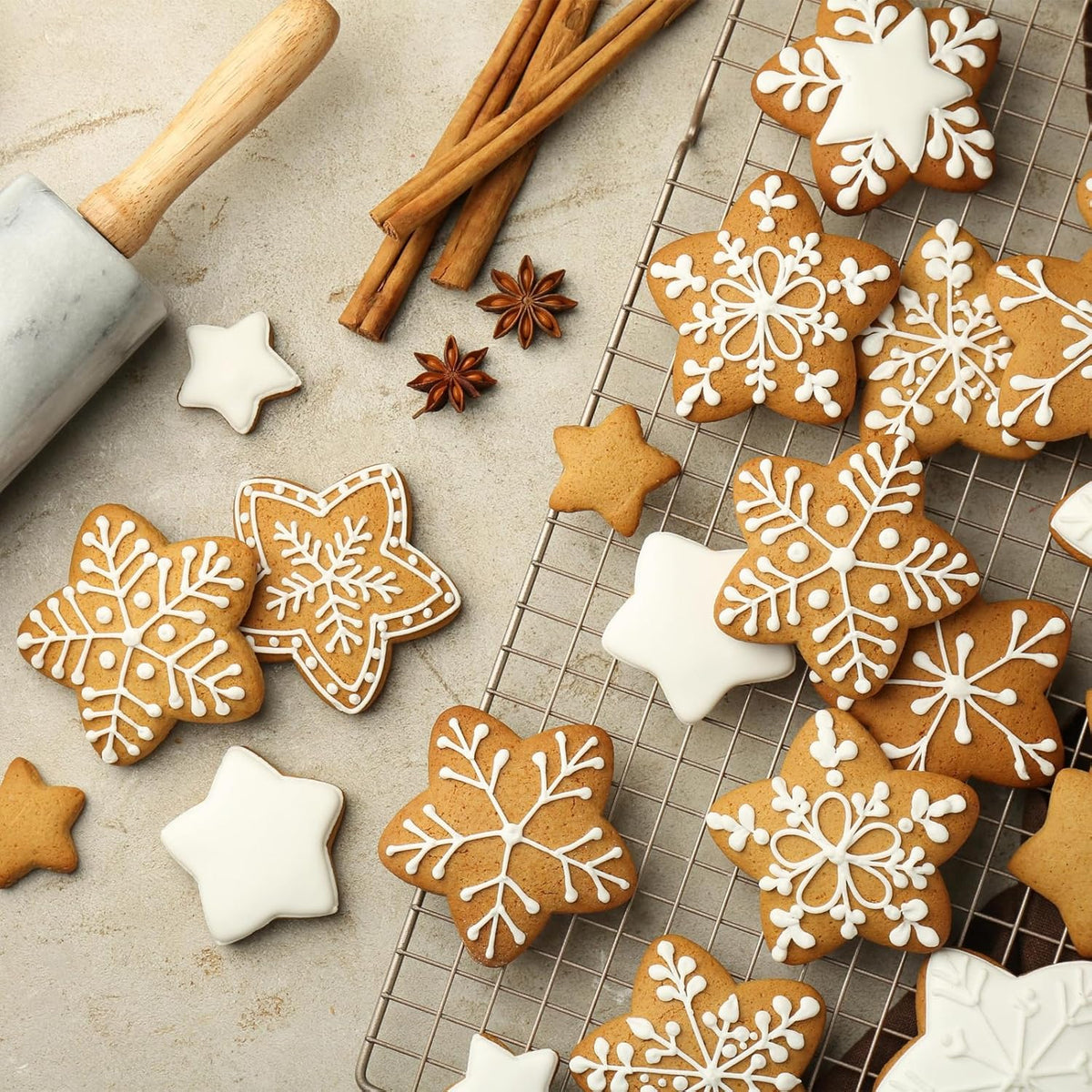 Round Cookie Cutter Set – 4 Different Sizes of Stainless Steel Biscuit Cutters for Baking, Donut, English Muffin, and More