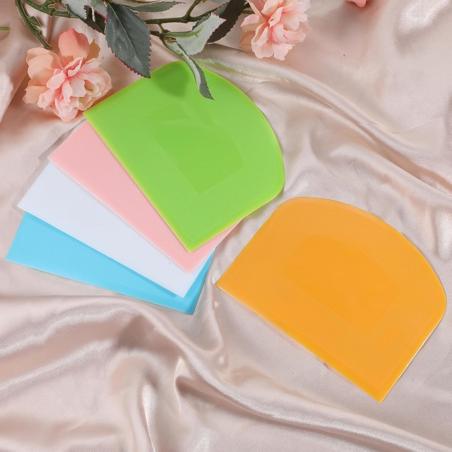 5 Pcs Plastic Bench Scraper for Sourdough, Dough Cutter Bench Scraper, Flexible Food-safe Bowl Scrapers Kitchen Tool for Baking Cake Bread Fondant Icing (White, Green, Orange, Blue, Pink)