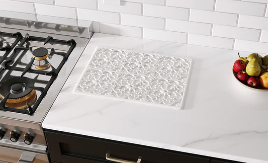 É, Extra Large, Thick, Silicone Trivet for Hot Dishes, Pots, and Pans, Heat Resistant Mat for Countertop, Hot Pad for Kitchen, Easy to Clean, 16 x 12 x 3/8 Inches, White