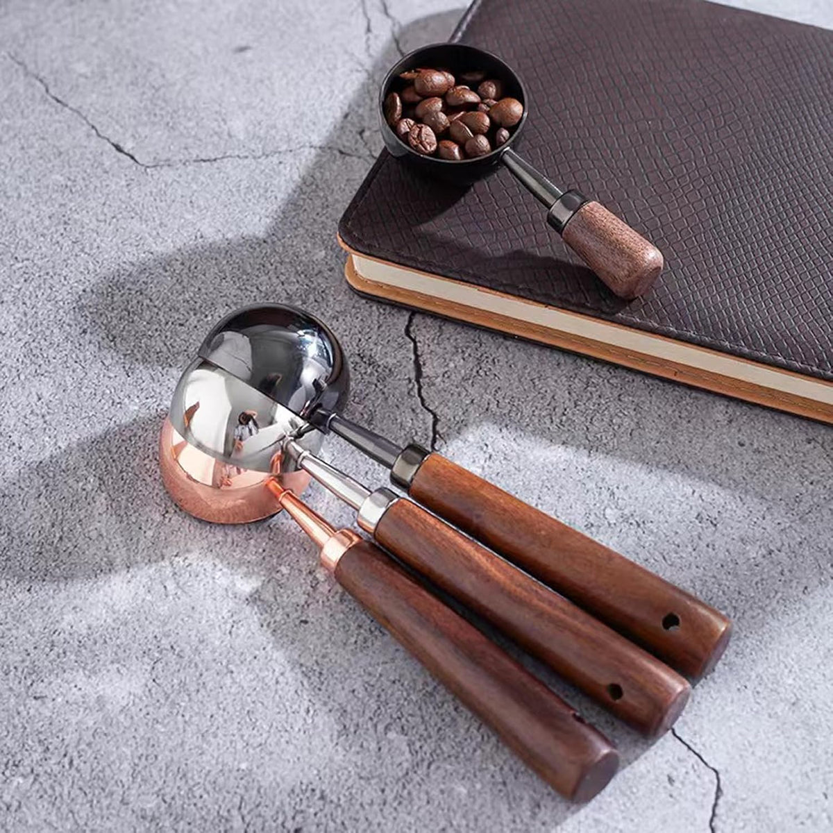 Vintage Coffee Measuring Spoon - 304 Stainless Steel, Coffee Scoop,10g Capacity, Walnut Handle - Perfect for Coffee, Tea, and More (Rose Gold(2pcs))