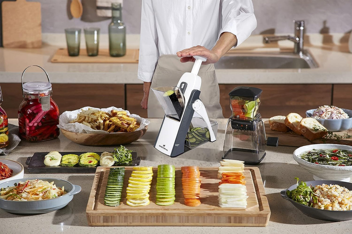 Safe Mandoline Slicer Kitchen, All in 1 Vegetable Slicer, Gray