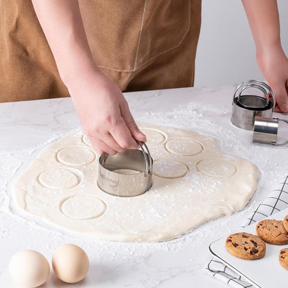 Biscuit Cutter Set, Round Cookie Cutters with Handle | 5 Pieces Stainless Steel Circle Professional Baking Dough Tools for Cake