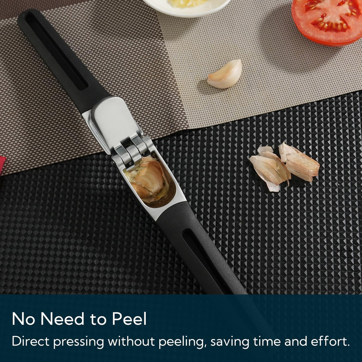 Heavy-duty Garlic Press, Built-in Scraper & Cleaning Pusher