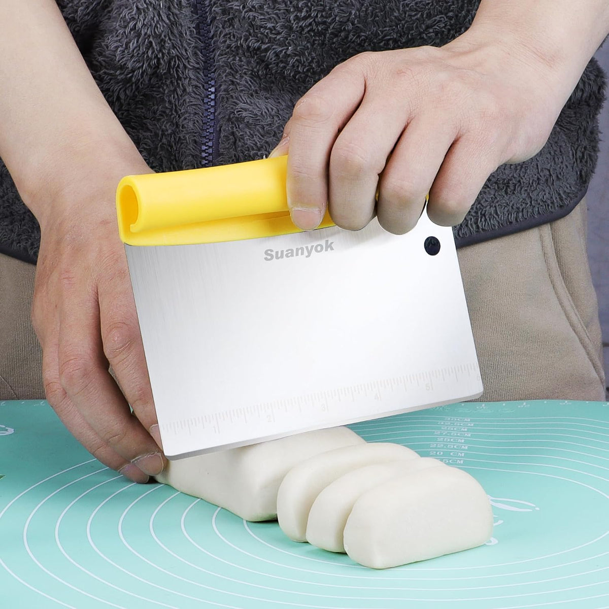 Bench Dough Cutter-Flexible Plastic Bowl Scraper Kitchen Tool,Black