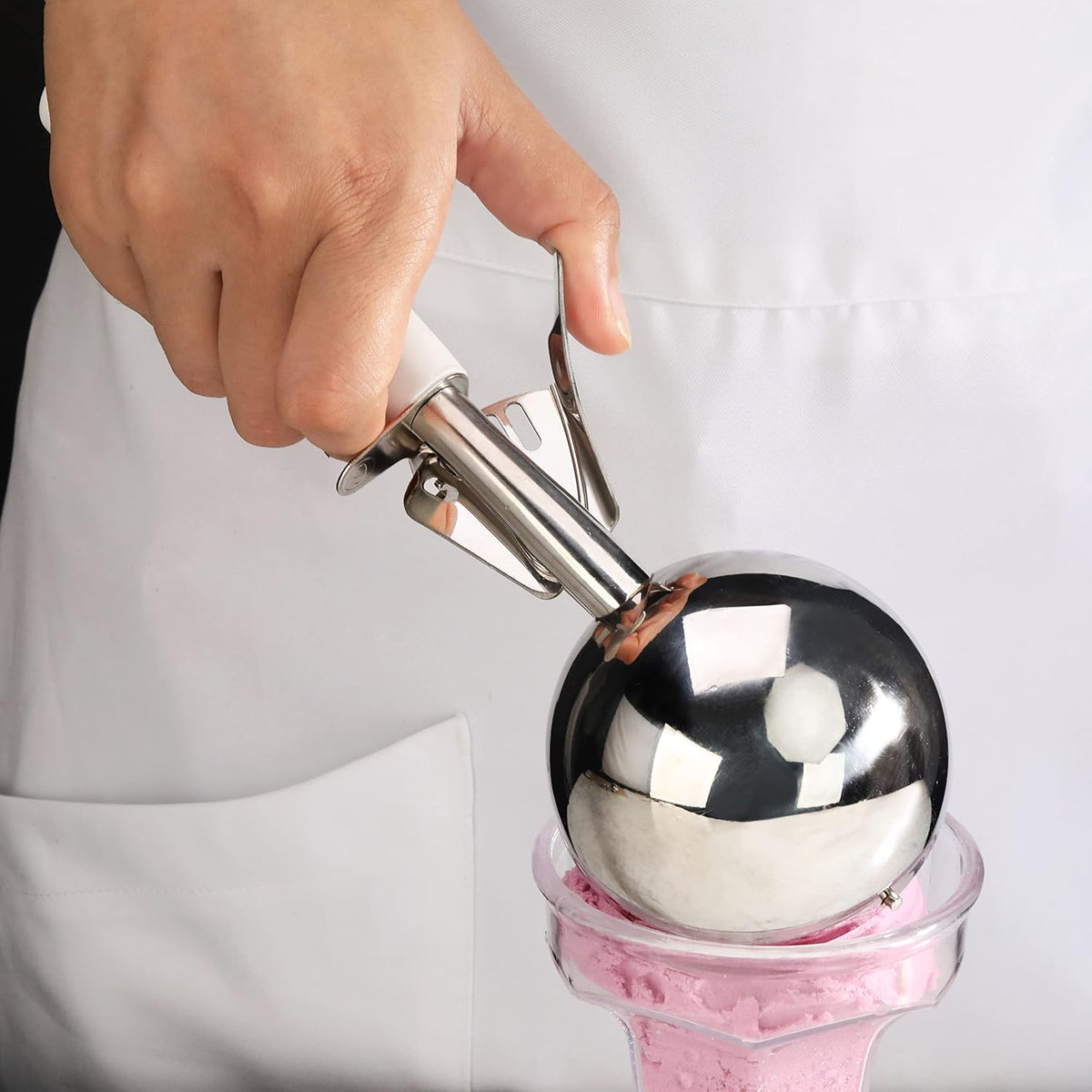 34745 Food Disher/Ice Cream Scoop, Size 6