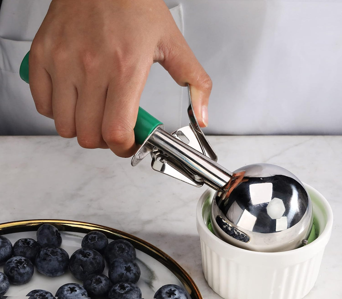 34745 Food Disher/Ice Cream Scoop, Size 6