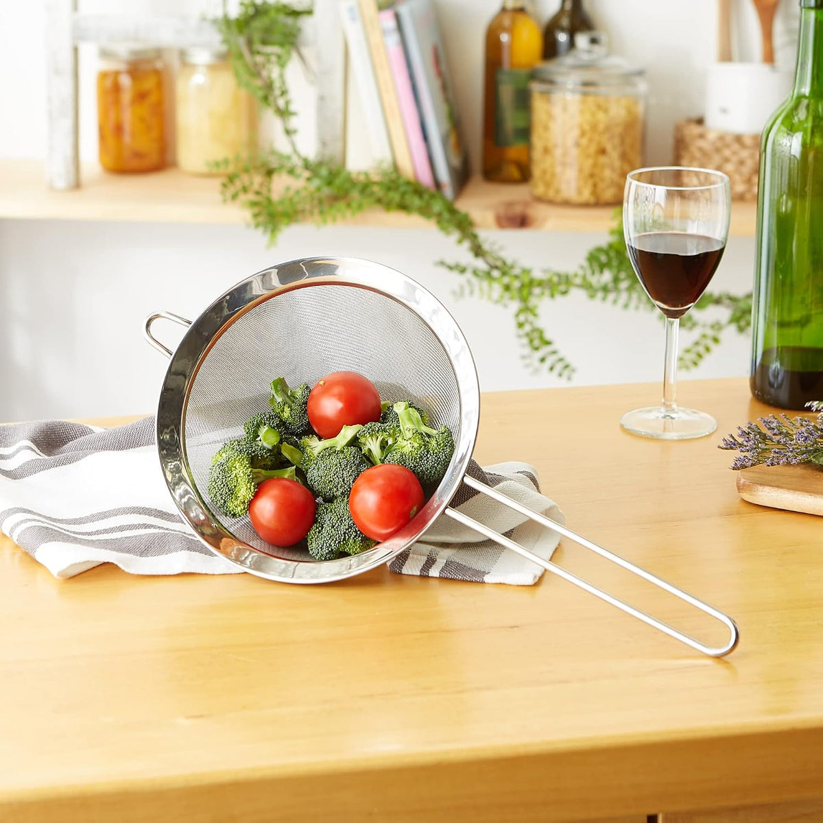 Endurance Kitchen Collection, Stainless Steel Fine Mesh Conical Sieve/Colander, Multi-Purpose for Cooking, Baking, Loose Leaf Tea, Bar Strainer Cocktails, 6.25-Inch