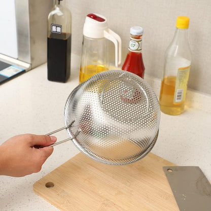 Stainless Steel Basin Colander with Handle Kitchen Strainer, Resting Feet and Colander to Strain, Rinse, Fry, Steam or Cook Vegetables & Pasta & Wash fruits