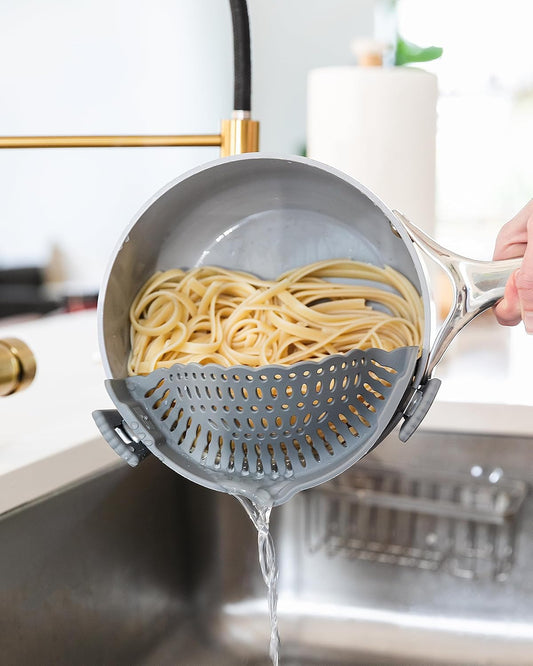 Clip on Silicone Strainer, Colander Fit Most Pots, Pans, Bowls, Ideal for Pasta, Vegetables, Fruit, Non-Toxic, BPA Free, 2 Pack, Green, Gray