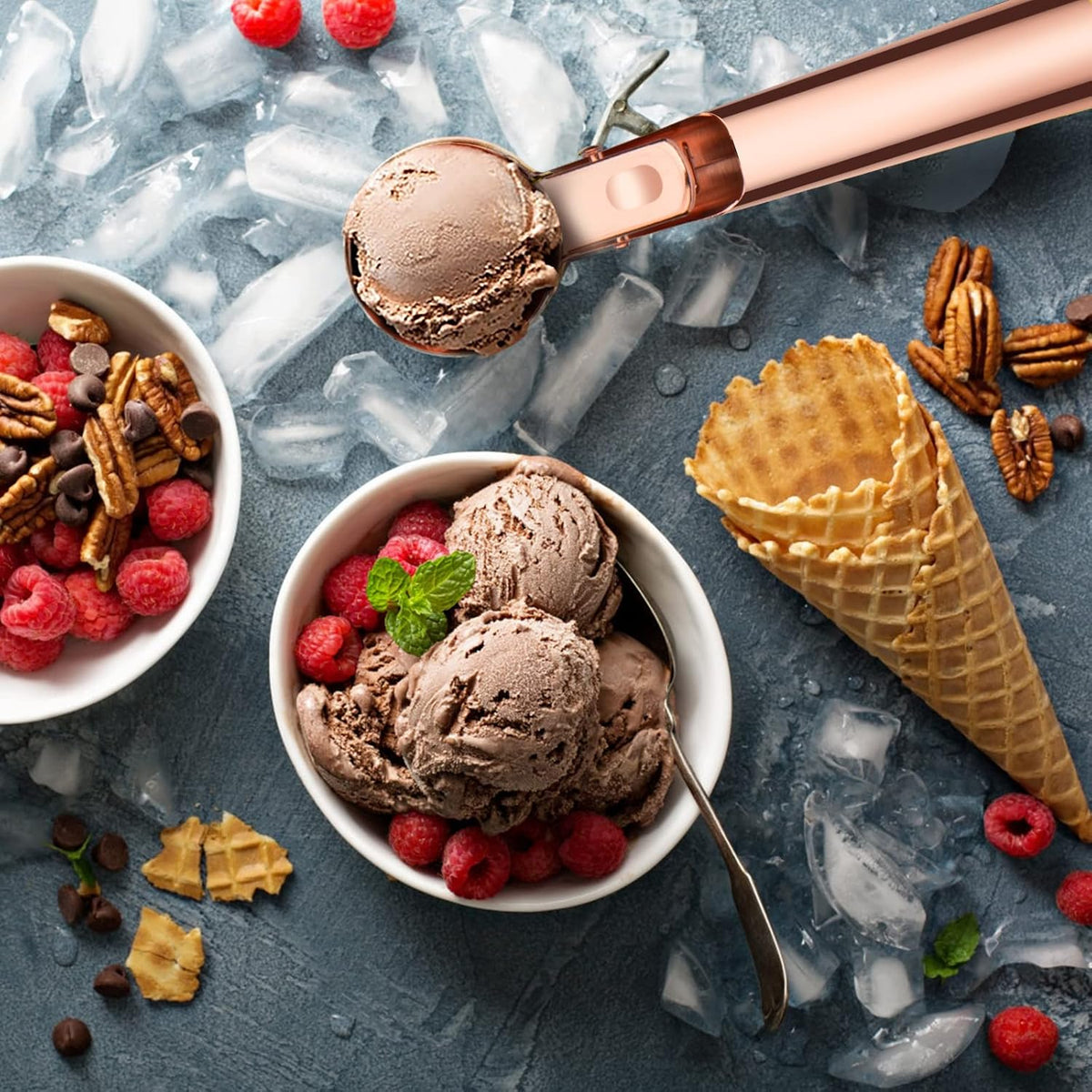 Premium Ice Cream Scoop with Trigger Ice Cream Scooper Stainless Steel, Heavy Duty Metal Icecream Scoop Spoon Dishwasher Safe, Perfect for Frozen Yogurt, Gelatos, Sundaes, Medium Silver