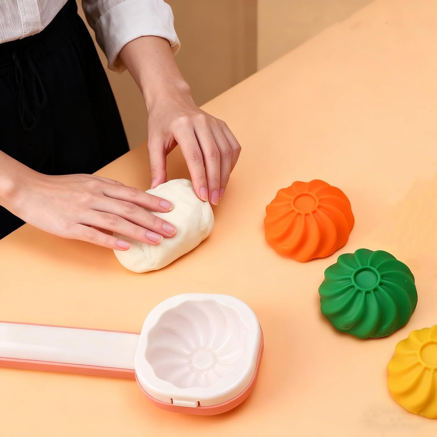 1 Pack Dumpling Maker Machine and Press 3 Shape Baozi Mold with Non Stick Surface Food Grade Plastic Bun Maker for Homemade Steamed Dumplings Mooncakes Pastries