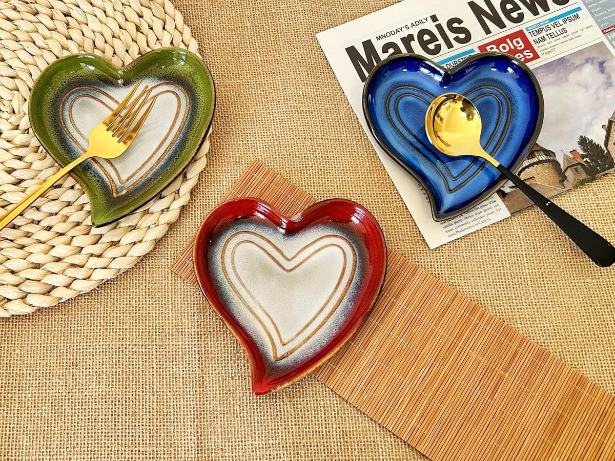 Ceramic Spoon Rest for Stove Top, Heart Cute Spoon Rest for Kitchen Counter, Cooking Spoon Holder for Kitchen Counter, Utensil Rest Spatula Rest Ladle Holder Tong Rest (Retro Red)