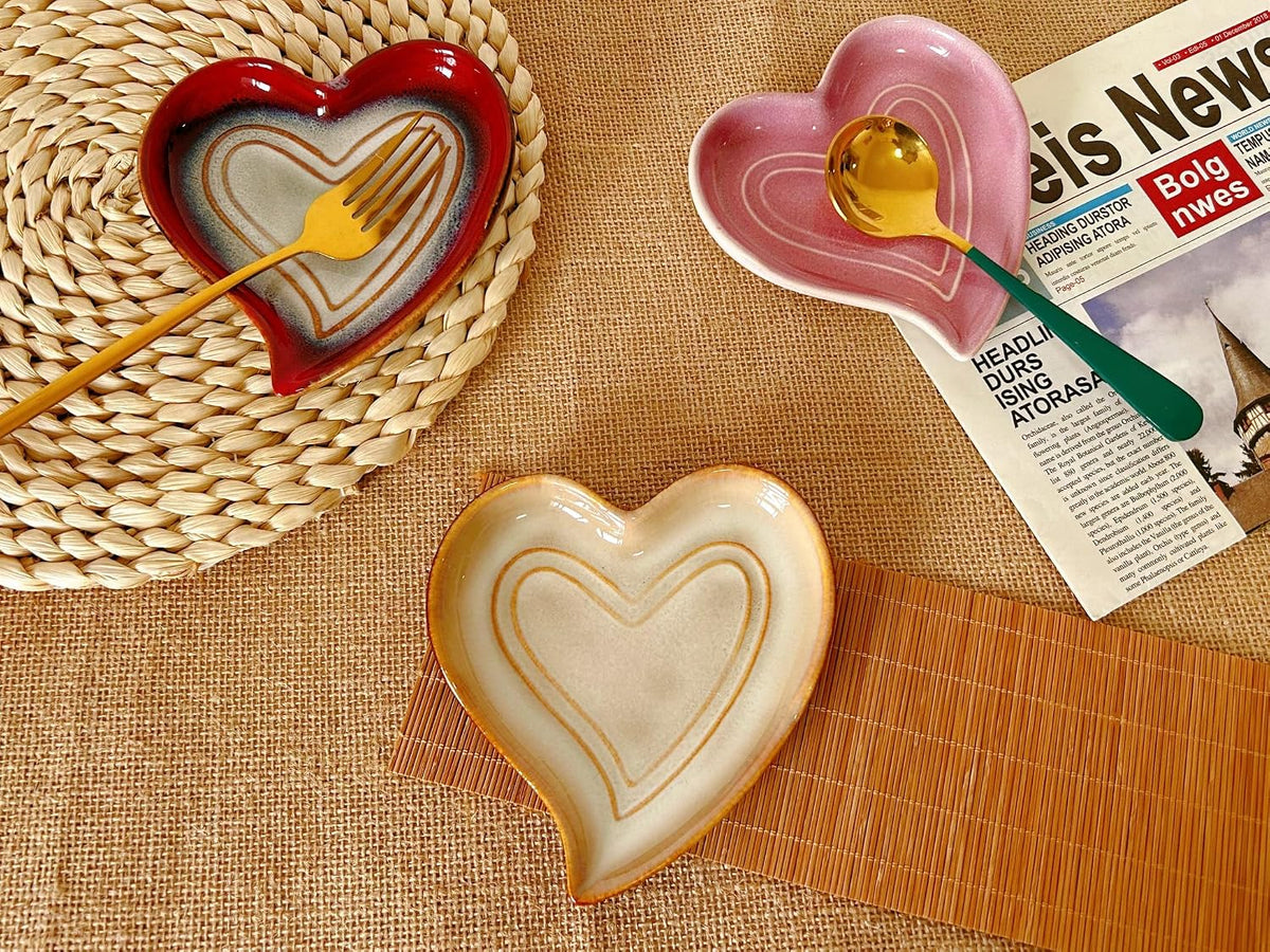 Ceramic Spoon Rest for Stove Top, Heart Cute Spoon Rest for Kitchen Counter, Cooking Spoon Holder for Kitchen Counter, Utensil Rest Spatula Rest Ladle Holder Tong Rest (Retro Red)