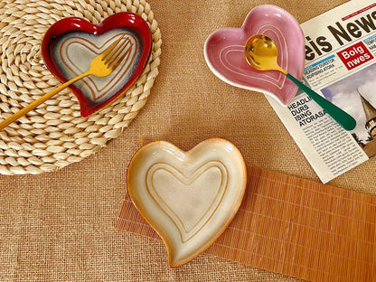 Ceramic Spoon Rest for Stove Top, Heart Cute Spoon Rest for Kitchen Counter, Cooking Spoon Holder for Kitchen Counter, Utensil Rest Spatula Rest Ladle Holder Tong Rest (Retro Red)