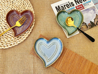 Ceramic Spoon Rest for Stove Top, Heart Cute Spoon Rest for Kitchen Counter, Cooking Spoon Holder for Kitchen Counter, Utensil Rest Spatula Rest Ladle Holder Tong Rest (Retro Red)
