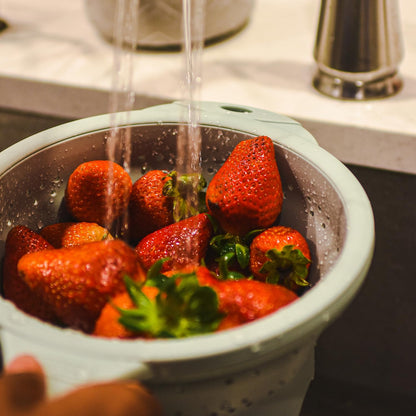 10" Collapsible Silicone Colander in Cream, Kitchen Strainer with Handles, 15.1 Cup Capacity | BPA-Free, Heat-Resistant, Space-Saving Kitchen Tool