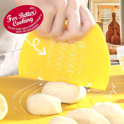 Teenitor 2 Pieces Dough Cutter, Bench Scraper Plastic, Sourdough Scraper, Dough Scraper with Measuring Scale, Multipurpose Food Scrapers for Dough, Cake, Bread, Icing Yellow and Green