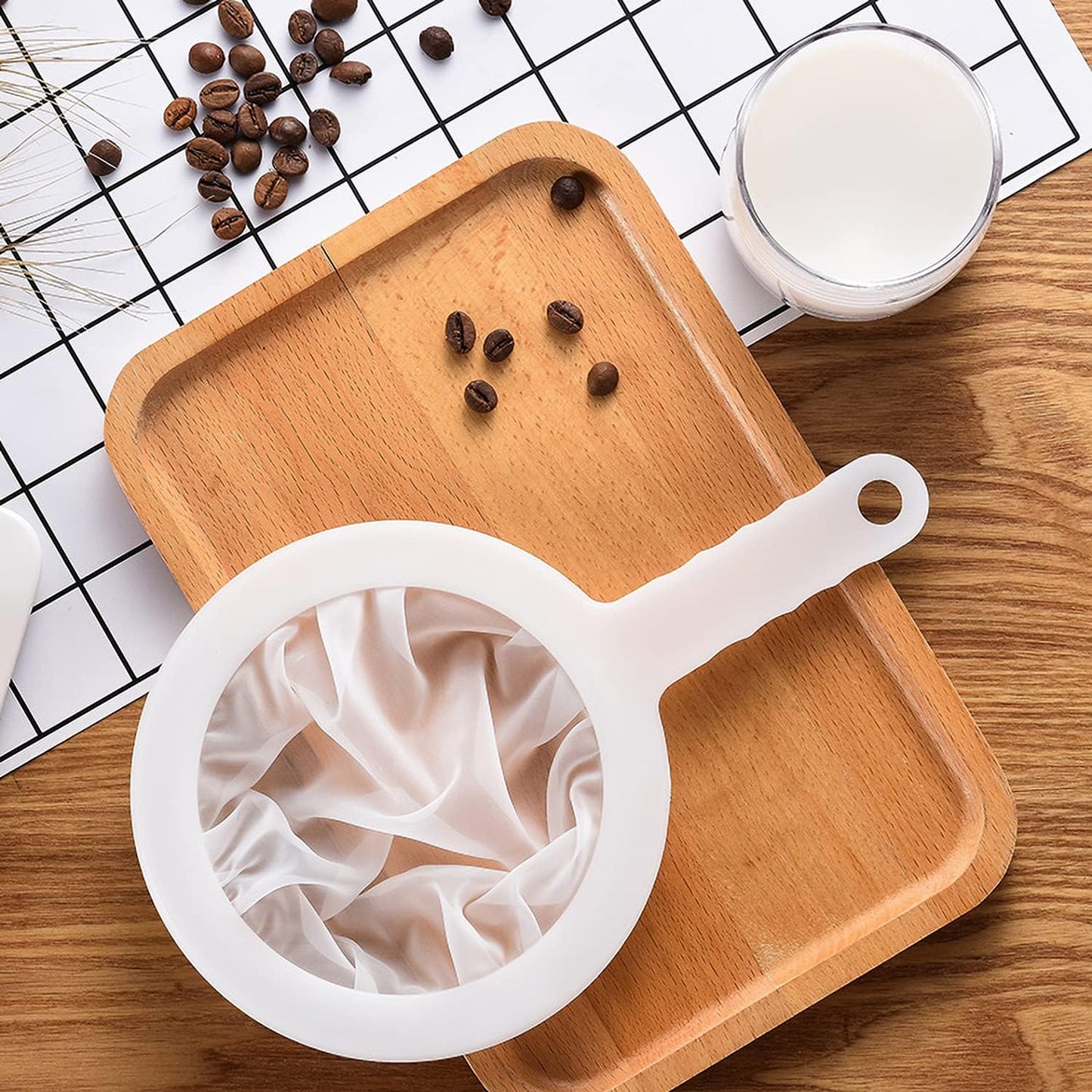 400 Mesh Kitchen Ultra-fine Mesh Strainer, Nylon Mesh Filter Spoon with Handle Kitchen Tool for Fine Wine, Fine Precipitation of Cold Wine, Cold Water Precipitation (1Pcs)