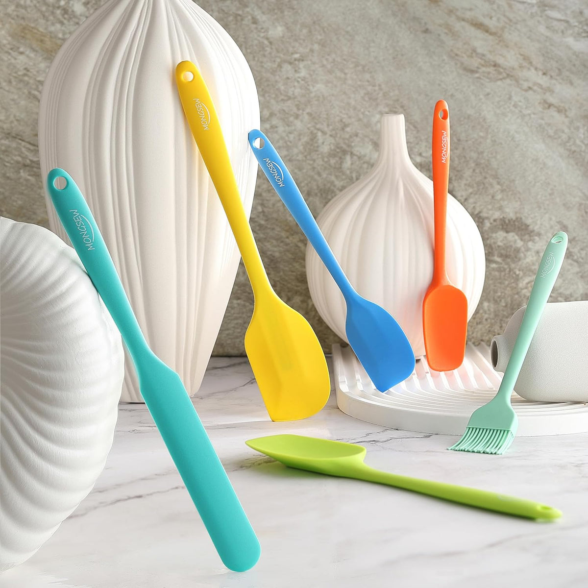 6PCS Silicone Spatulas, Food Grade Heat Resistant Rubber Spatula Set, Kitchen Spatulas for Baking, Cooking and Mixing, BPA-Free, Dishwasher Safe (Set of 6, Multi Colors)