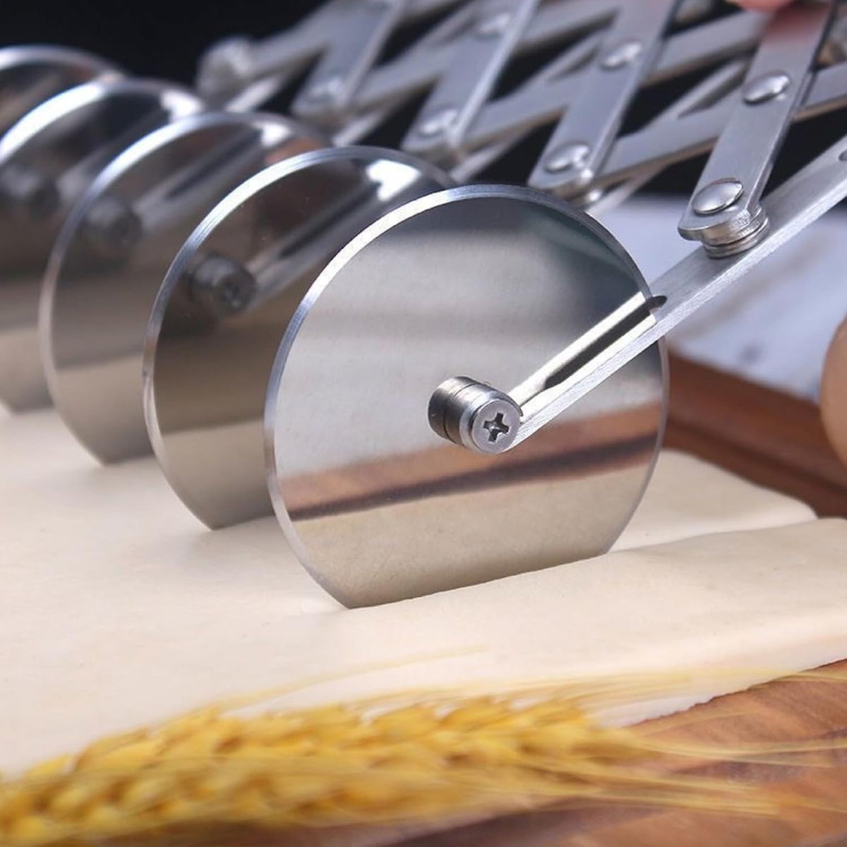 2 Pcs 5 Wheel Pastry Cutter Pizza Cutter Stainless Steel Knife | Multi-round Slicer Wheels, Expandable Roller Dough Divider Tools, Baking Pies Cookies Waffles Lattice Cutting Sheets Gears
