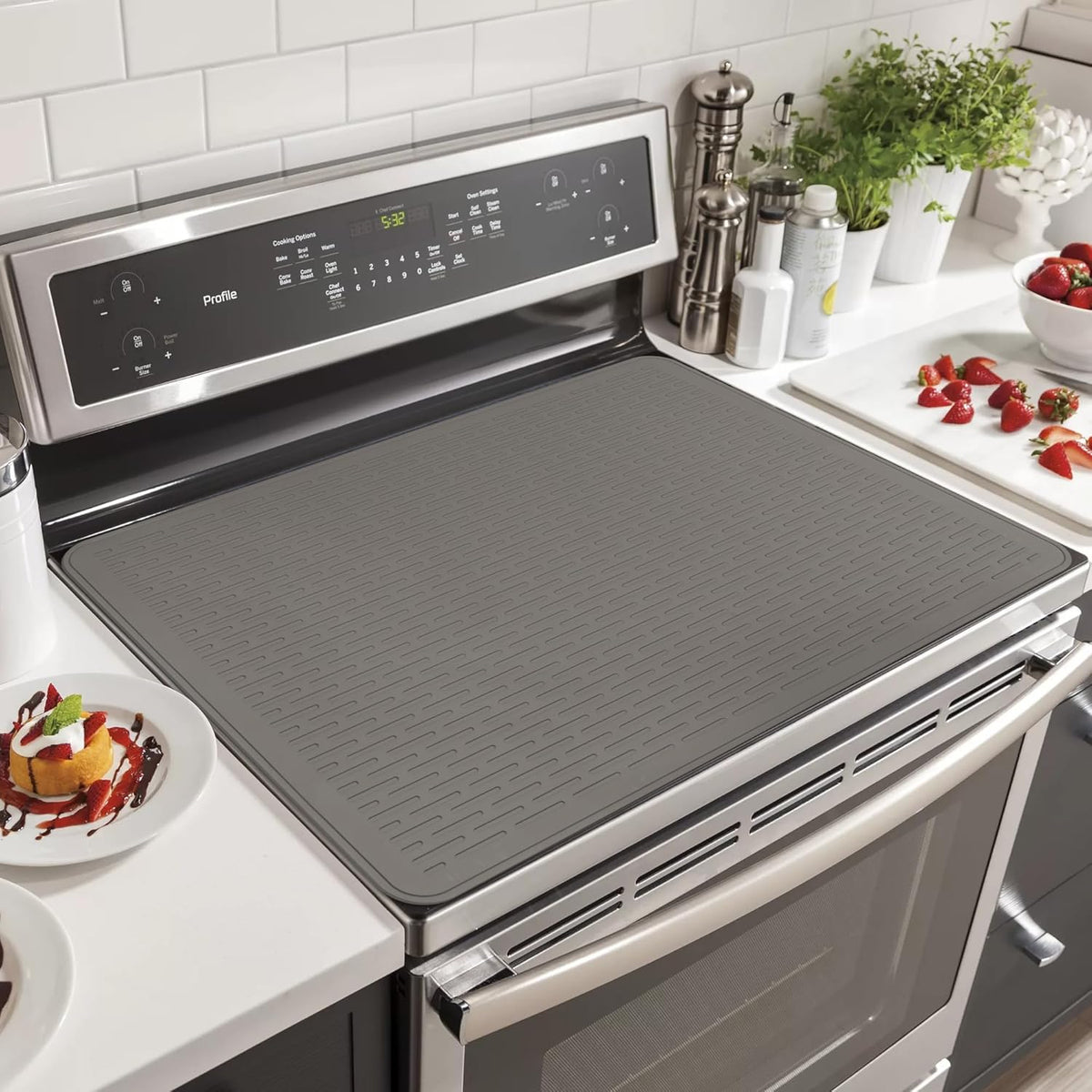 Stove Top Cover for Electric Stove- Range Covers for Electric Stove,Silicone XXL Dish Drying Mat, Glass Cooktop Covers, Flat RV Range top Mats (Black, 28"x20")